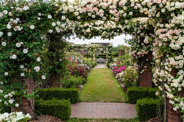 English Garden Landscaping